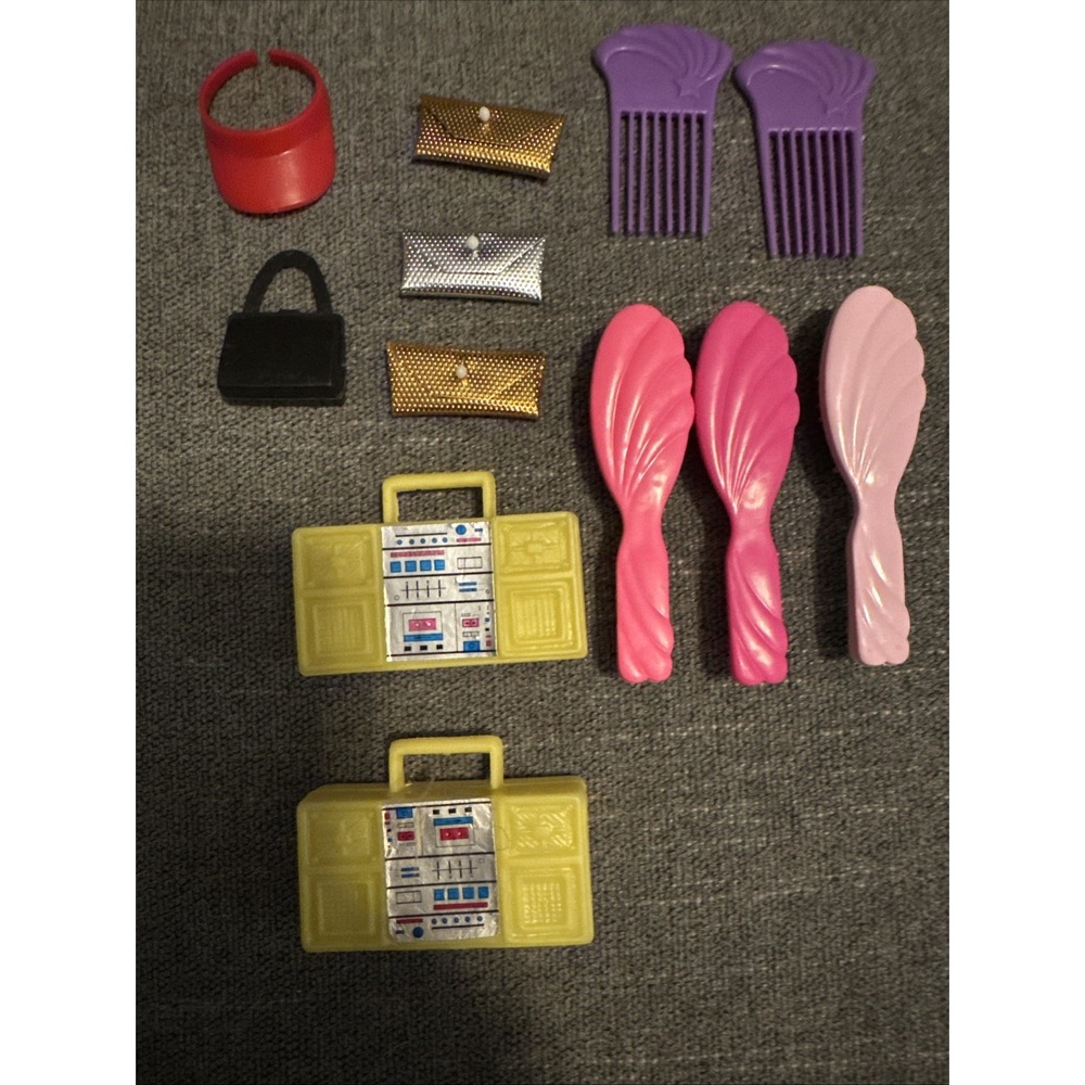 Barbie - Lot Of 12 Accessories